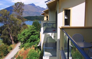 Villa del Lago
Queenstown Lakeside Accommodation