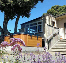 Dolphin Lodge